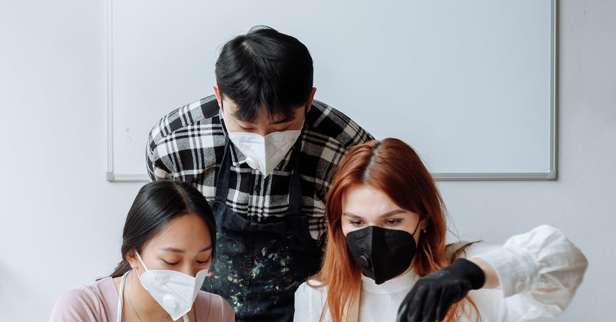 Sustainability in Mixed Media: Melbourne's Artistic Response